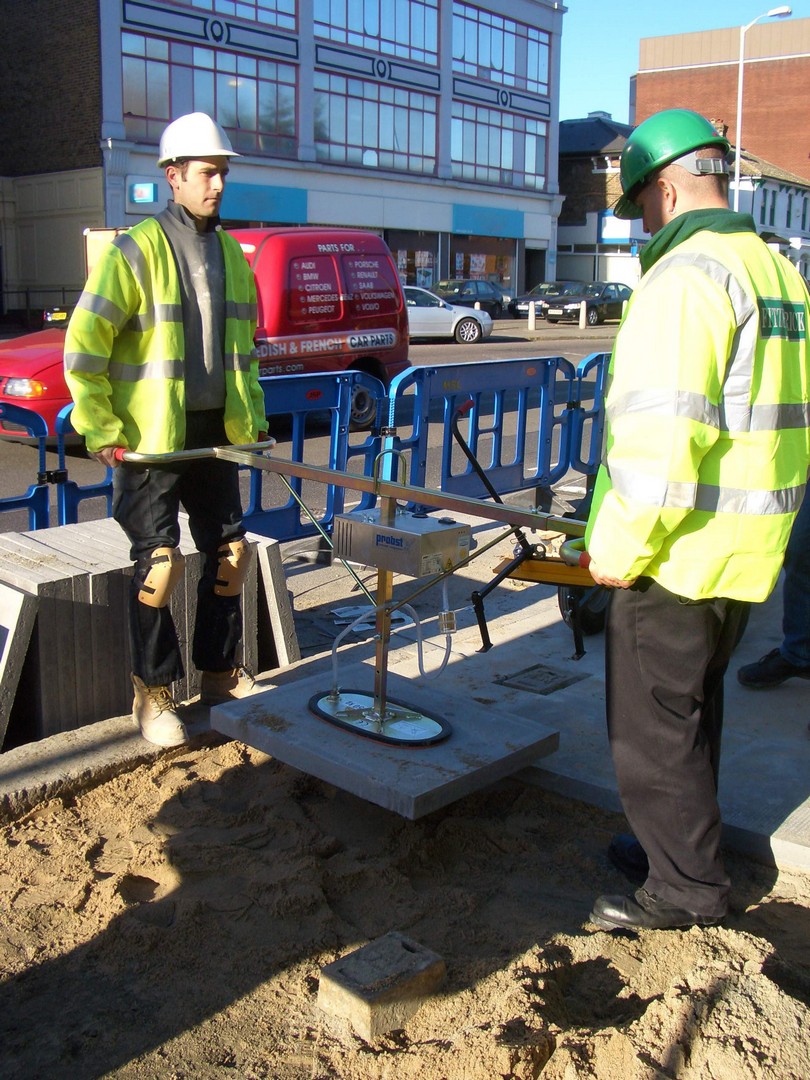 Paving Stone Layer - VPH150 150kg