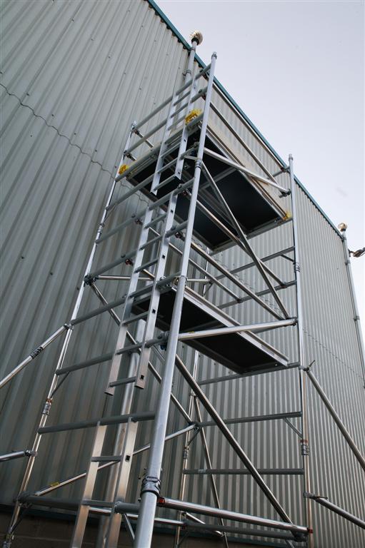 Boss Single Width Tower - Deck Length 1.8m Platform Height 4.2m